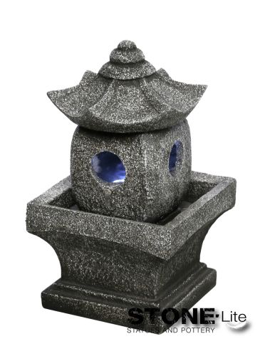 Tuinfontein Pagode | grijs | 18 x 17 x 29 cm