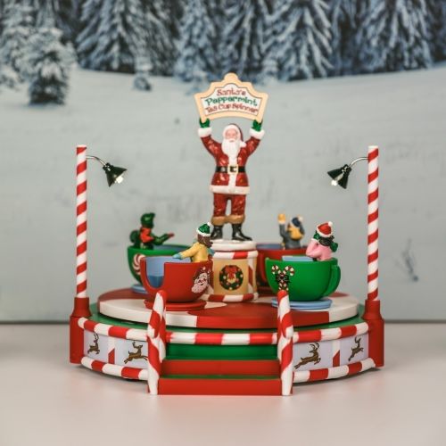 LEMAX Santa's Peppermint Teacup Spinner