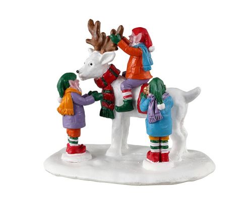 LEMAX Reindeer Snowman